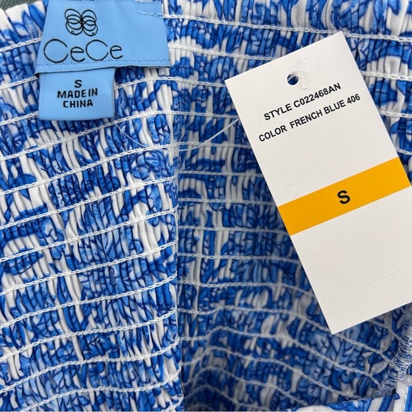 CeCe Floral Puff Sleeve Smocked Top - Picture 8 of 9